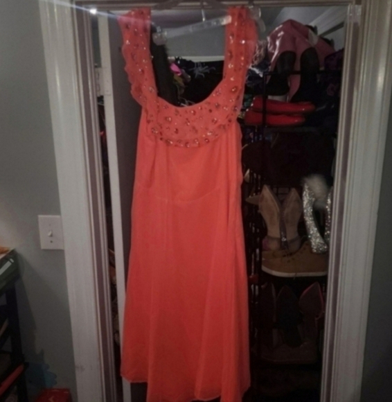 🍁STUNNING!!!!!! RARE HTF NWT ASOS 18 NEON CORAL EMBELLISHED OFF SHOULDer dress - Picture 5 of 8